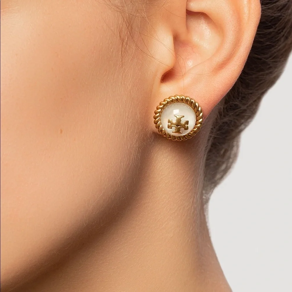🔥🔥Tory Burch Authentic Earrings At Awesome Prices To Buy Now & Save